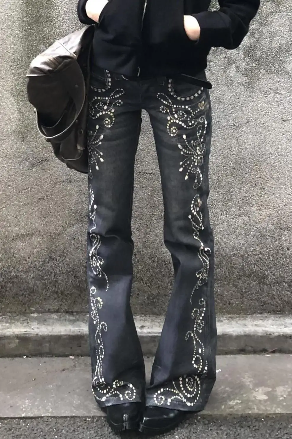 American Vibe Plus Size Washed Gem Print Flared Jeans Women Low Rise Slim Fit Long Denim Pants Y2K Sexy Outfit High Quality New
American Vibe Plus Size Washed Gem Print Flared Jeans Women Low Rise Slim Fit Long Denim Pants Y2K Sexy Outfit High Quality New