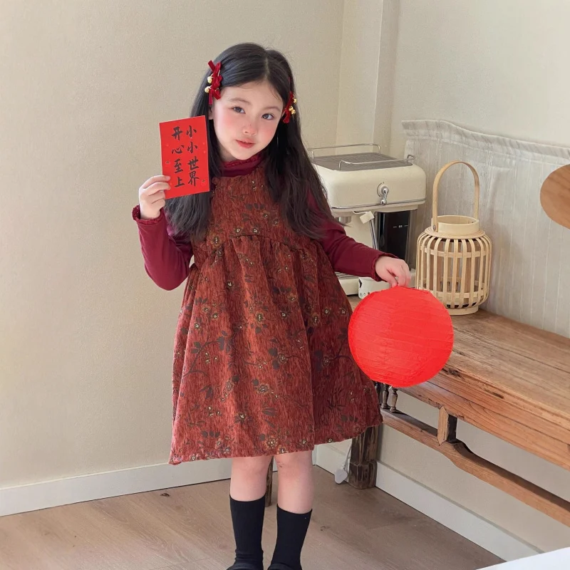 New Year Red Celebration Dress for Girls25Autumn and Winter Quilted Skirt Set Thickened Vest Dress
New Year Red Celebration Dress for Girls25Autumn and Winter Quilted Skirt Set Thickened Vest Dress