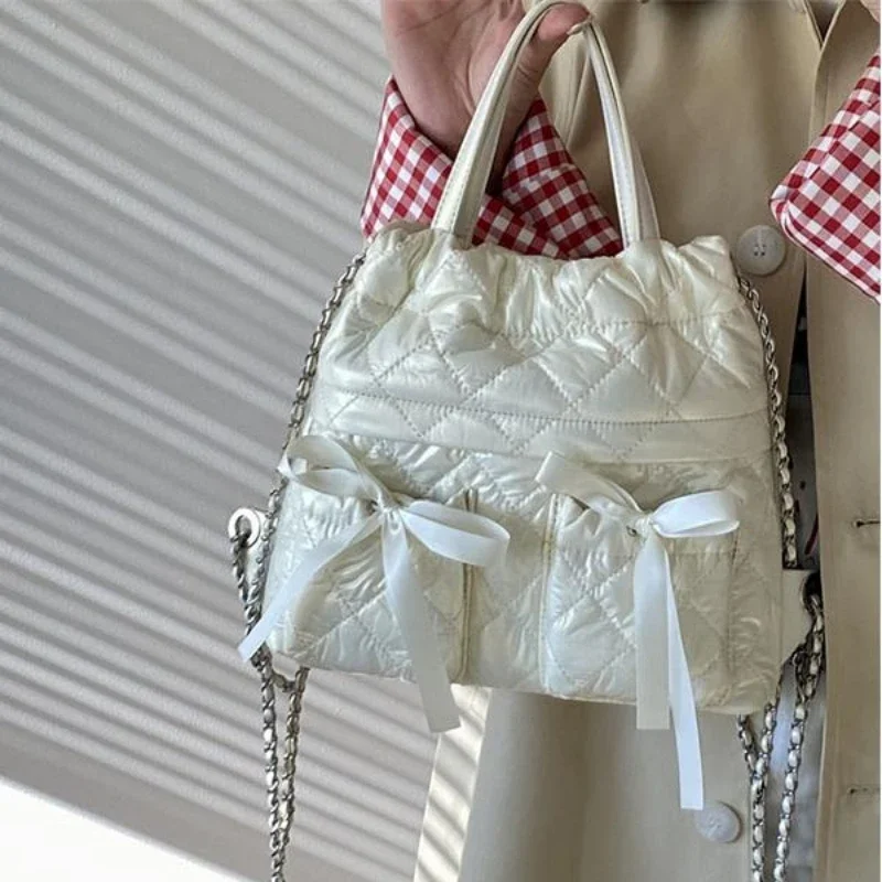 Fashion Bowknot Sweet Girls Backpack Elegant Quilted Women's Small Handbags Simple Ribbon Female Chain Shoulder Bags Tote Purse
Fashion Bowknot Sweet Girls Backpack Elegant Quilted Women's Small Handbags Simple Ribbon Female Chain Shoulder Bags Tote Purse