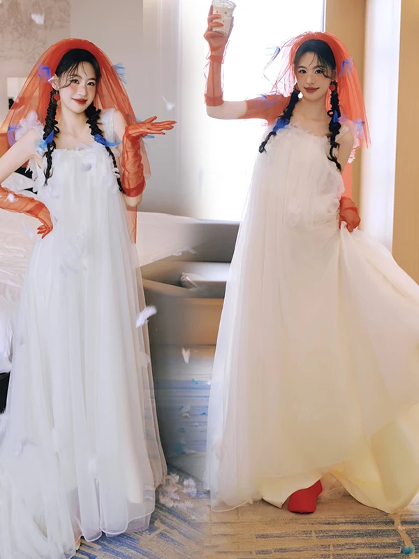 New White Wedding Dress Morning Robe Travel Photography Studio Bride Gown Light Luxury Style Ethnic Costume Women's Fashion
New White Wedding Dress Morning Robe Travel Photography Studio Bride Gown Light Luxury Style Ethnic Costume Women's Fashion
