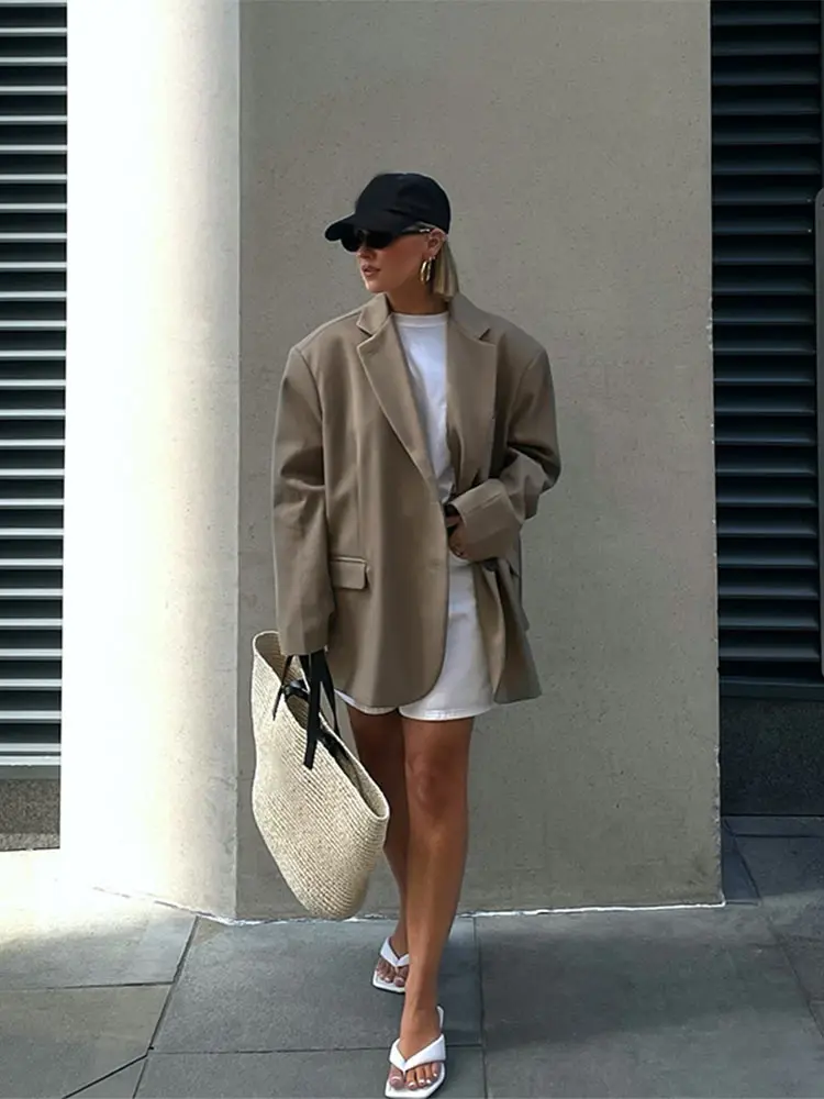 Casual Loose Solid Long Sleeve Suit Jacket Women 2024 Fashion Turn-down Collar High Street Coat Autumn Commuting Street Outwear
Casual Loose Solid Long Sleeve Suit Jacket Women 2024 Fashion Turn-down Collar High Street Coat Autumn Commuting Street Outwear
