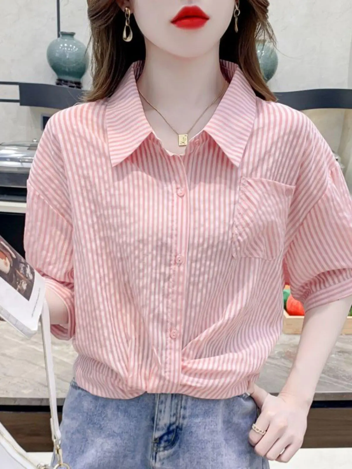 Summer 2026 Women's Short Sleeve Striped Shirt Slimming Short Length Belly Covering Casual Style Loose Fit Button Detail
Summer 2026 Women's Short Sleeve Striped Shirt Slimming Short Length Belly Covering Casual Style Loose Fit Button Detail