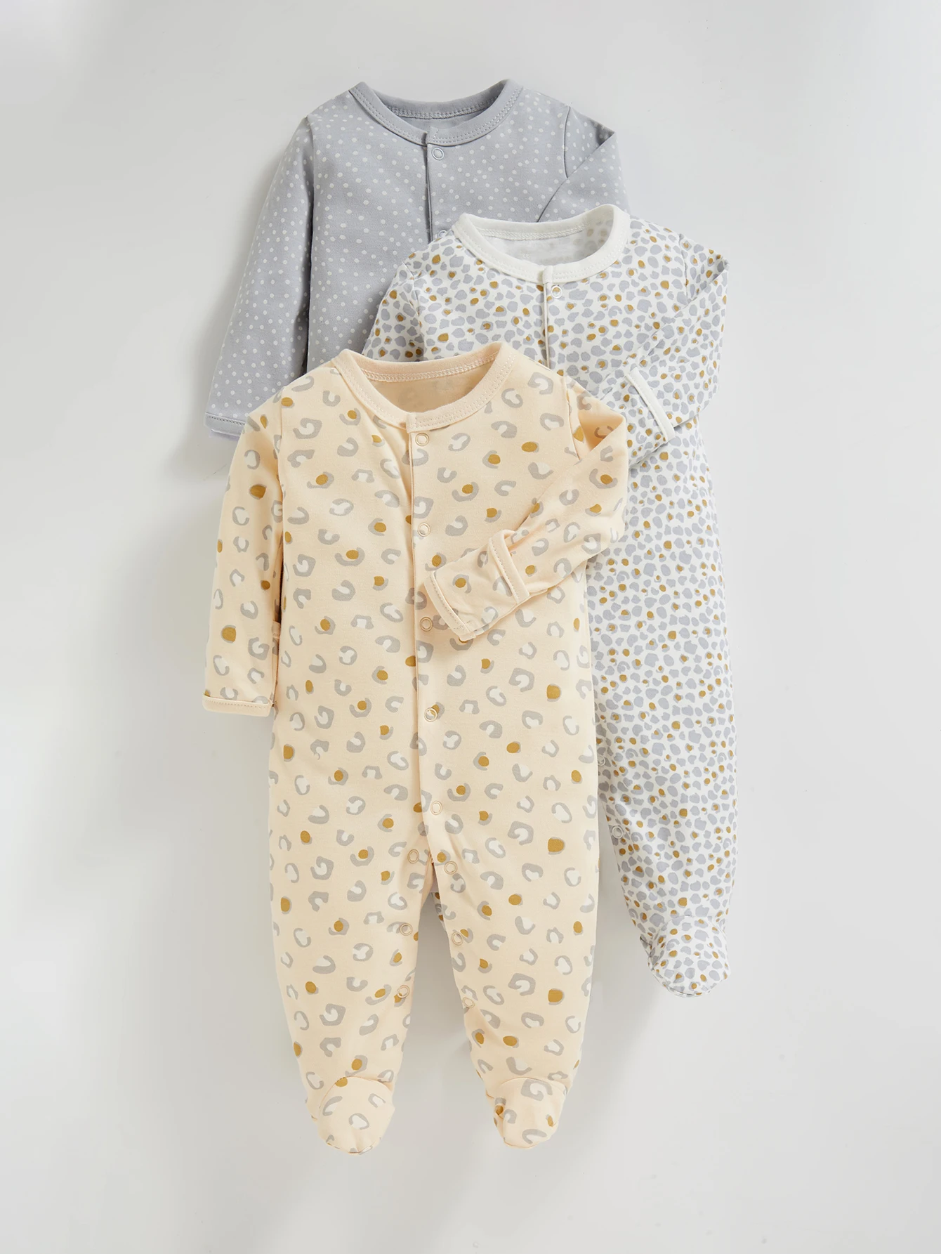 Newborn Baby Romper 0-12 Months 2024 Spring Summer 3 Colours Babe Girl Clothes Jumpsuit Cute leopard print in pure 100%cotton
Newborn Baby Romper 0-12 Months 2024 Spring Summer 3 Colours Babe Girl Clothes Jumpsuit Cute leopard print in pure 100%cotton
