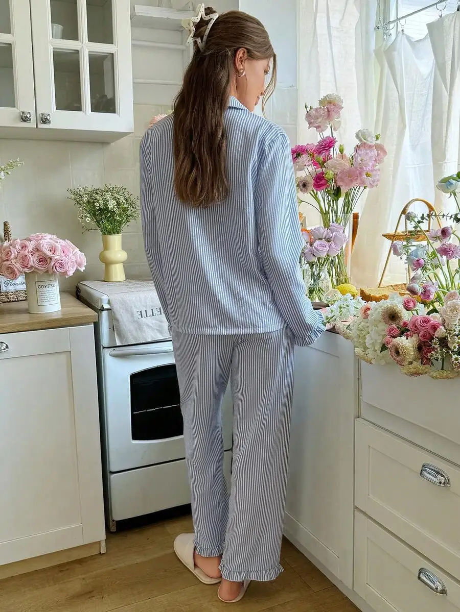 Womens Striped Button-Up Long Sleeve Pajama Set Cozy Casual Sleepwear
Womens Striped Button-Up Long Sleeve Pajama Set Cozy Casual Sleepwear