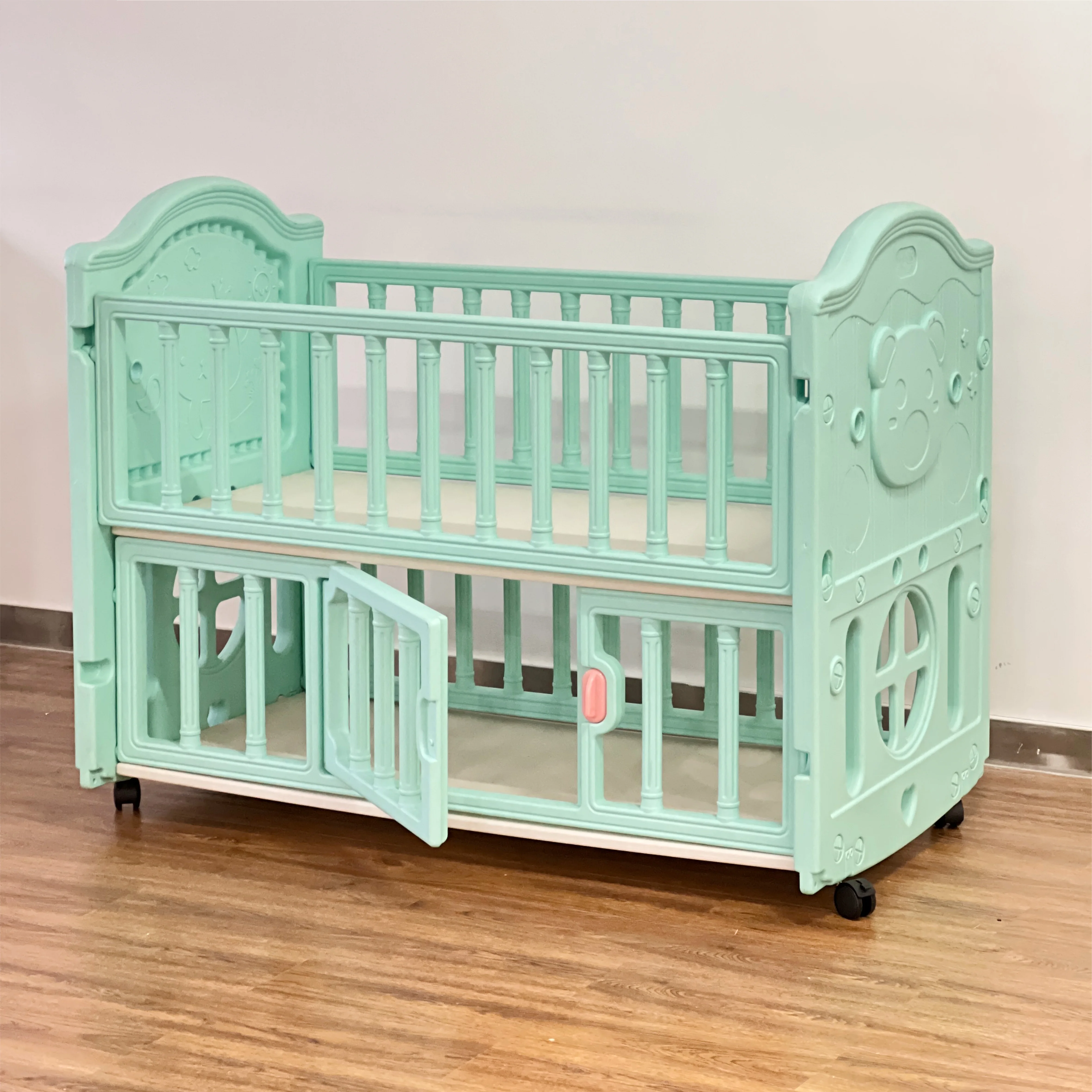 Portable Multifunctional Storage Plastic Acrylic Green Newborn Baby Swing Bed Mobile Crib Baby Cot Bed
Portable Multifunctional Storage Plastic Acrylic Green Newborn Baby Swing Bed Mobile Crib Baby Cot Bed