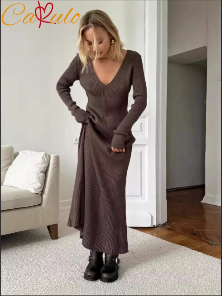 Winter Warm Women's Knitted Dress Elegant V Neck Thick A-line Dress Brown Long Sleeve Vintage Midi Casual Dresses for Women
Winter Warm Women's Knitted Dress Elegant V Neck Thick A-line Dress Brown Long Sleeve Vintage Midi Casual Dresses for Women