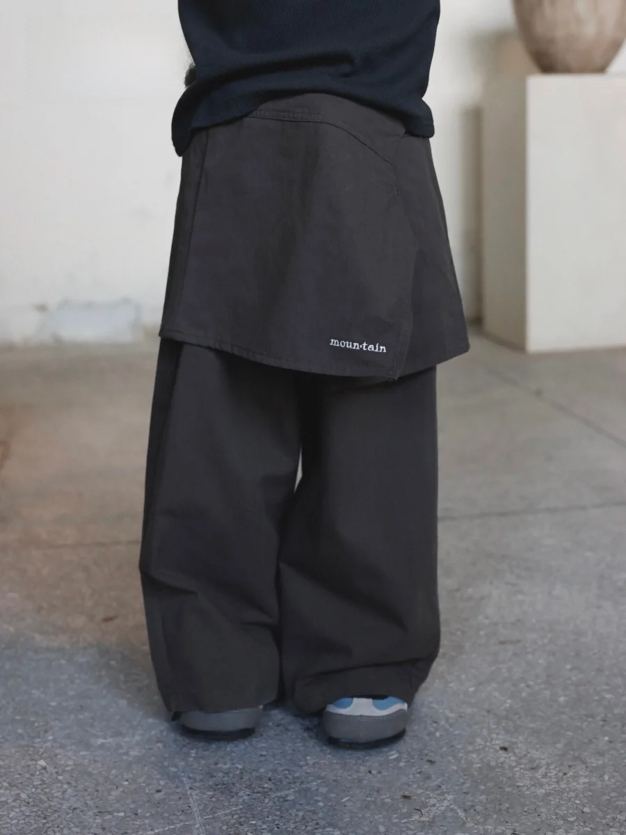 Outdoor Girls Straight Leg Pants Loose Workwear Camping Trousers Autumn 2025 Kids Clothing Mountain Series FaceC Brand
Outdoor Girls Straight Leg Pants Loose Workwear Camping Trousers Autumn 2025 Kids Clothing Mountain Series FaceC Brand