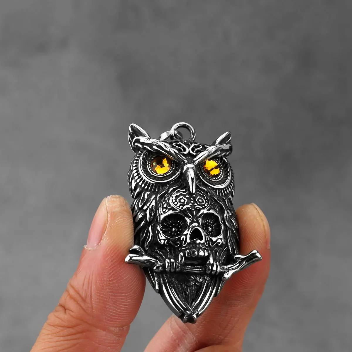 NovelTeez Gothic Owl & Skull Pendant Necklace - Titanium Steel Dark Jewelry for Men & Women
NovelTeez Gothic Owl & Skull Pendant Necklace - Titanium Steel Dark Jewelry for Men & Women