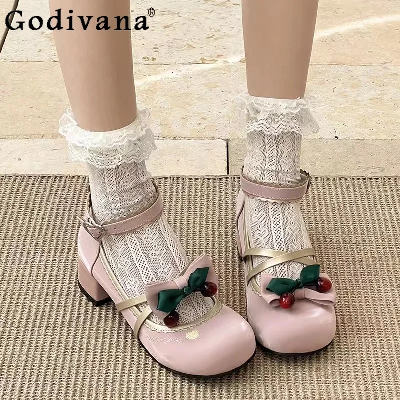 2025 New Summer Japanese Style Original Lolita Low Heel Shoes Sweet Girl Round Toe Chunky Heel Bow Retro Mary Jane Shoes
2025 New Summer Japanese Style Original Lolita Low Heel Shoes Sweet Girl Round Toe Chunky Heel Bow Retro Mary Jane Shoes