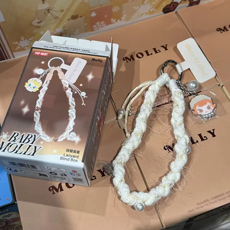 POP MART Baby Molly Winter Fit Check Series Pendant Trendy Blind Random Box Guess Bag Surprise Action Figure
POP MART Baby Molly Winter Fit Check Series Pendant Trendy Blind Random Box Guess Bag Surprise Action Figure