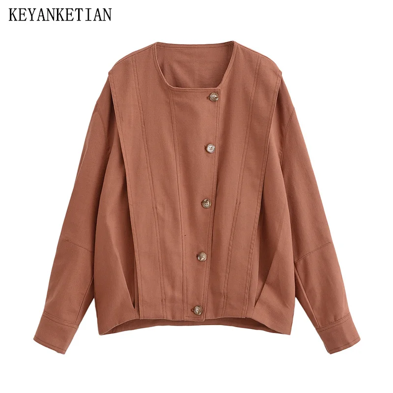 KEYANKETIAN Autumn New Women's Round Neck Slanted Placket Single Breasted Pleated Layered Open Stitching Jacket Women Coat 
KEYANKETIAN Autumn New Women's Round Neck Slanted Placket Single Breasted Pleated Layered Open Stitching Jacket Women Coat
