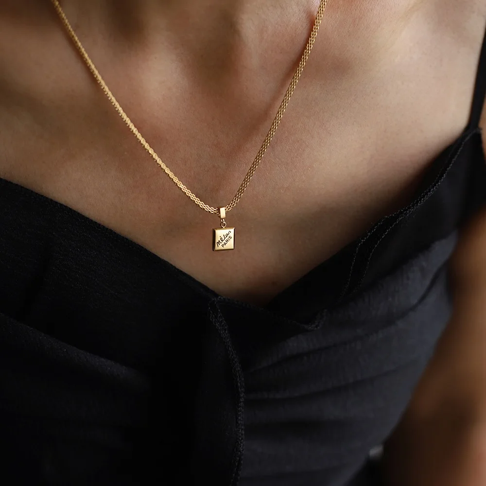 Chic Pendant Drop Fashion Necklace Stainless Steel Simple Stylish High Quality Accessories Jewelry for Women Waterproof
Chic Pendant Drop Fashion Necklace Stainless Steel Simple Stylish High Quality Accessories Jewelry for Women Waterproof