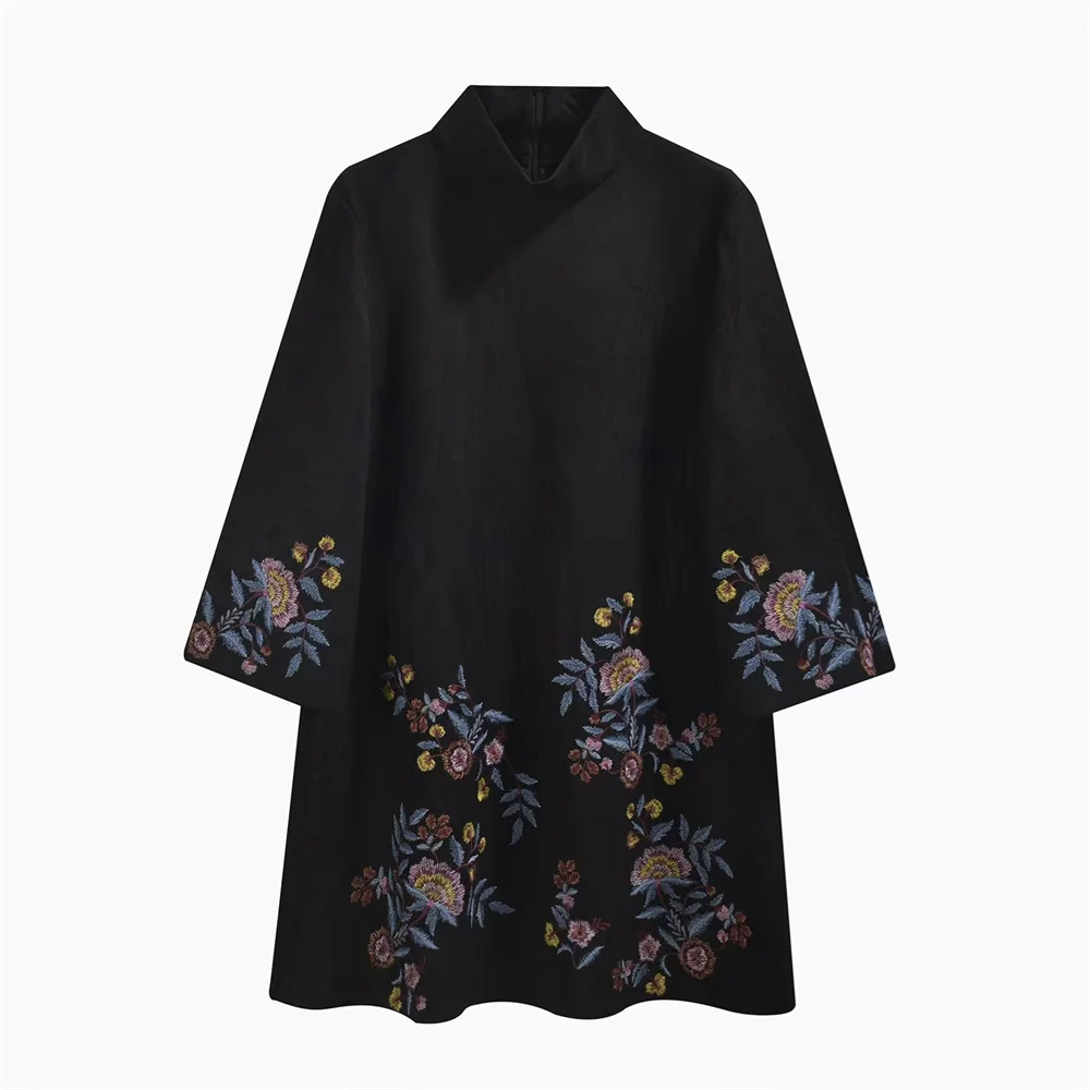 UNIZERA 2023 Autumn/Winter New Women's Fashion New Style Gentle Long Sleeve Embroidery Dress
UNIZERA 2023 Autumn/Winter New Women's Fashion New Style Gentle Long Sleeve Embroidery Dress