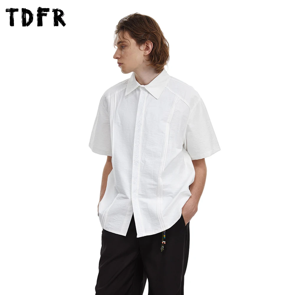 Embroidery Pleated Short Sleeve Shirts Mens Solid Color Retro Streetwear Single Breasted Lapel Half-Sleeve Cotton Shirts Men
Embroidery Pleated Short Sleeve Shirts Mens Solid Color Retro Streetwear Single Breasted Lapel Half-Sleeve Cotton Shirts Men