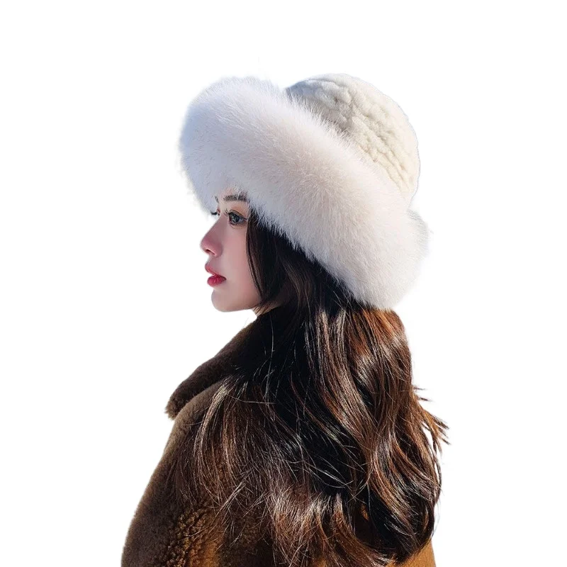 Fur hat bucket hat winter Korean version women's winter new Rex rabbit hair woven with fox rough edge warm tide
Fur hat bucket hat winter Korean version women's winter new Rex rabbit hair woven with fox rough edge warm tide