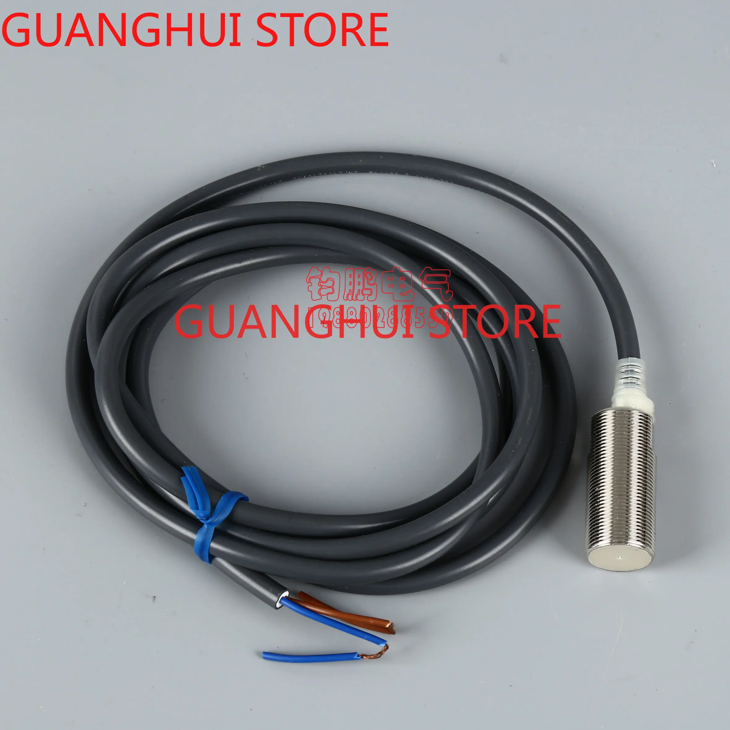 E2E-X5ME1 X10ME1-Z X2D1 X7D1 X1R5E1 X1C1 Brand New Sensor Proximity Switch Spot Immediately Sent
E2E-X5ME1 X10ME1-Z X2D1 X7D1 X1R5E1 X1C1 Brand New Sensor Proximity Switch Spot Immediately Sent
