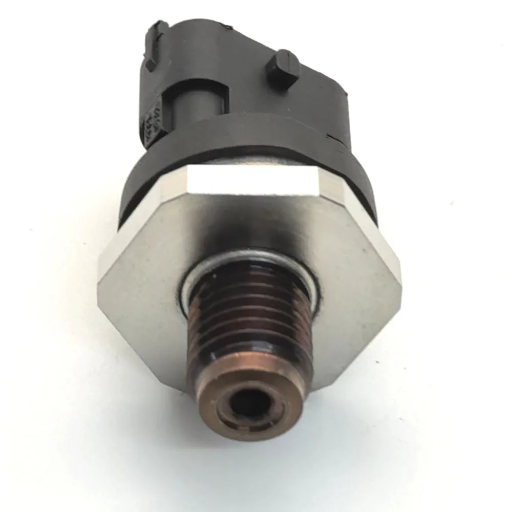 0281002964/0281002398/8631588/4897501/4897225 Fuel Rail Pressure Sensor For IVECO MAN LDV CUMMINS VOLVO DEUTZ KHD DAF CASE ALPIN
0281002964/0281002398/8631588/4897501/4897225 Fuel Rail Pressure Sensor For IVECO MAN LDV CUMMINS VOLVO DEUTZ KHD DAF CASE ALPIN