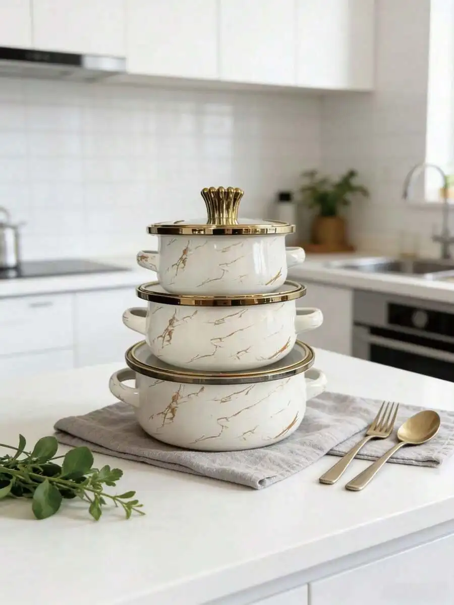3pcs enamel coated pots with gold rim 12/14/16cm double ear design for induction gas stove soup ramen simmering lard milk use
3pcs enamel coated pots with gold rim 12/14/16cm double ear design for induction gas stove soup ramen simmering lard milk use