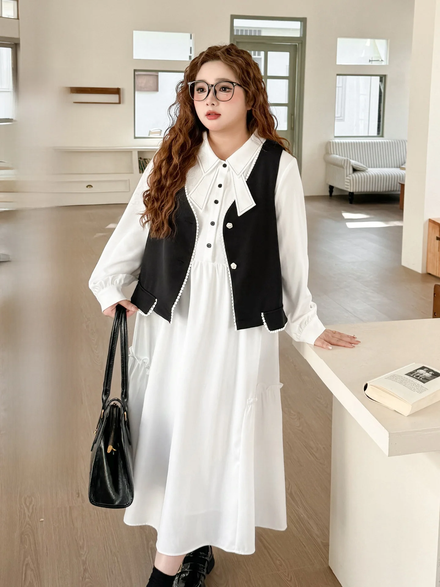 Retro Academic Style Two-Piece Set Spring Fashion plus Size Women's Dress And Vest Outfit Korean Loose Fit High Waist
Retro Academic Style Two-Piece Set Spring Fashion plus Size Women's Dress And Vest Outfit Korean Loose Fit High Waist
