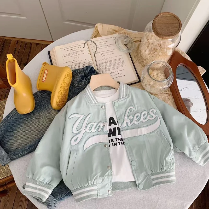 2-8Y Children's Jackets Spring Boys Girls Baseball Coats New Kids Embroidered Letters Cardigan Autumn Fashion Outerwear Clothin
2-8Y Children's Jackets Spring Boys Girls Baseball Coats New Kids Embroidered Letters Cardigan Autumn Fashion Outerwear Clothin