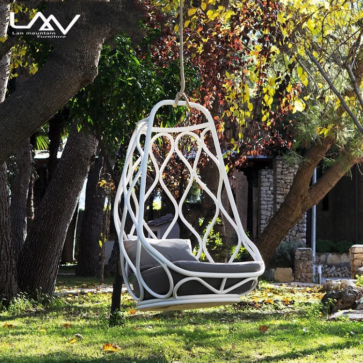 Modern Lounge Hanging Chair Aluminum Alloy Frame Garden Leisure Swing Chair Outdoor Furniture
Modern Lounge Hanging Chair Aluminum Alloy Frame Garden Leisure Swing Chair Outdoor Furniture
