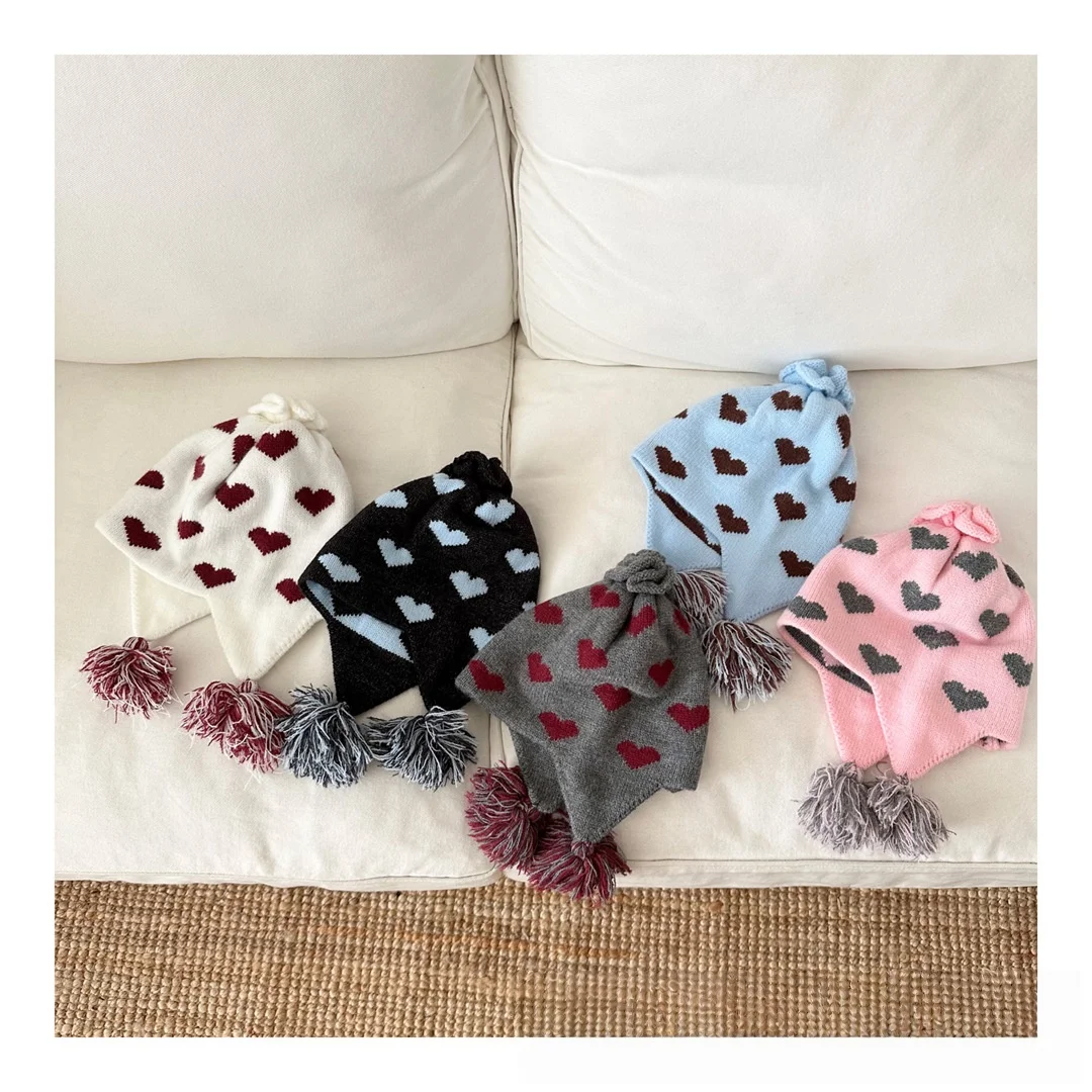 Korean Style Kids Heart Jacquard Earflap Beanie 4-6Y Girls Tassel Knitted Hat 2025 Winter Knit Cap Children Cold Proof Headwear
Korean Style Kids Heart Jacquard Earflap Beanie 4-6Y Girls Tassel Knitted Hat 2025 Winter Knit Cap Children Cold Proof Headwear