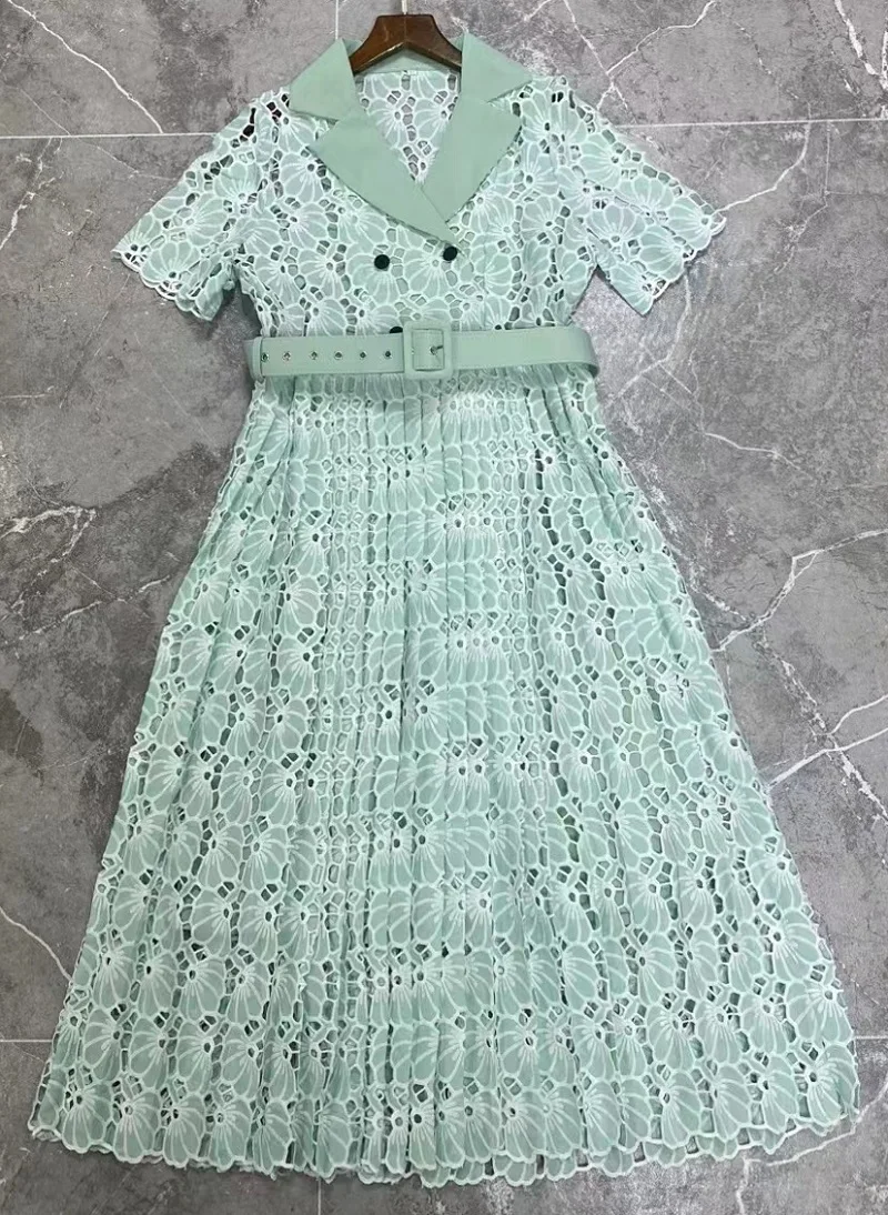 Hollow Out Embroidery Dress 2024 Spring Summer Design Clothes Women Luxurious Embroidery Lace White Green Midi Dress Belts
Hollow Out Embroidery Dress 2024 Spring Summer Design Clothes Women Luxurious Embroidery Lace White Green Midi Dress Belts