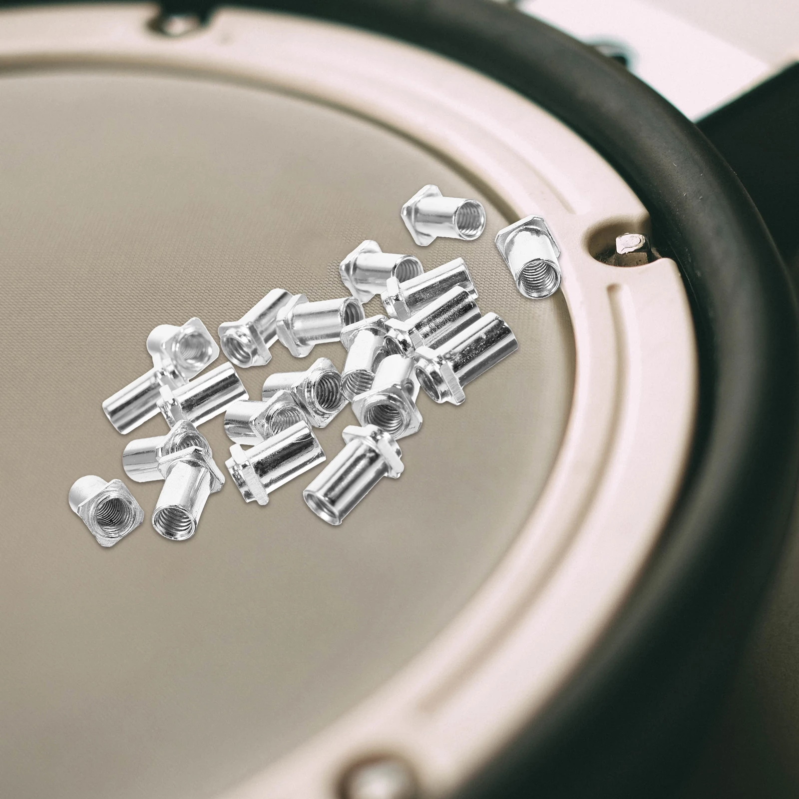 20pcs Drum Screw Nut M5 5MM Silver Musical Instrument Tension Rod Swivel Nuts for Drums Tom Spare Parts Accessories Supply
20pcs Drum Screw Nut M5 5MM Silver Musical Instrument Tension Rod Swivel Nuts for Drums Tom Spare Parts Accessories Supply