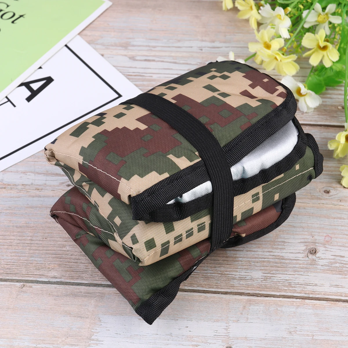 2 Pcs Waterproof Seat Cushion Portable Beach Outdoor Mat Lightweight Long Lasting Wearable 
2 Pcs Waterproof Seat Cushion Portable Beach Outdoor Mat Lightweight Long Lasting Wearable