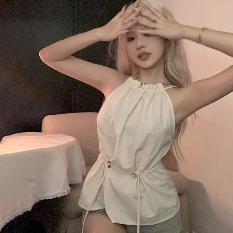 Women Tanks Lace-Up Halter Neck Sleeveless Loose Shirt Korean Female Crop Top Summer Camisole Drawstring Simple Women Tops
Women Tanks Lace-Up Halter Neck Sleeveless Loose Shirt Korean Female Crop Top Summer Camisole Drawstring Simple Women Tops