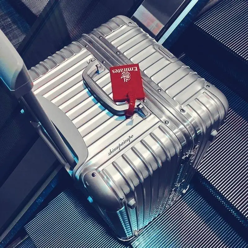 Large Capaci Aluminum Frame Lage Bag with Password Lo Thiened Travel Suitcase for Men And Women with Four-Wheel Rota...
Large Capaci Aluminum Frame Lage Bag with Password Lo Thiened Travel Suitcase for Men And Women with Four-Wheel Rota...