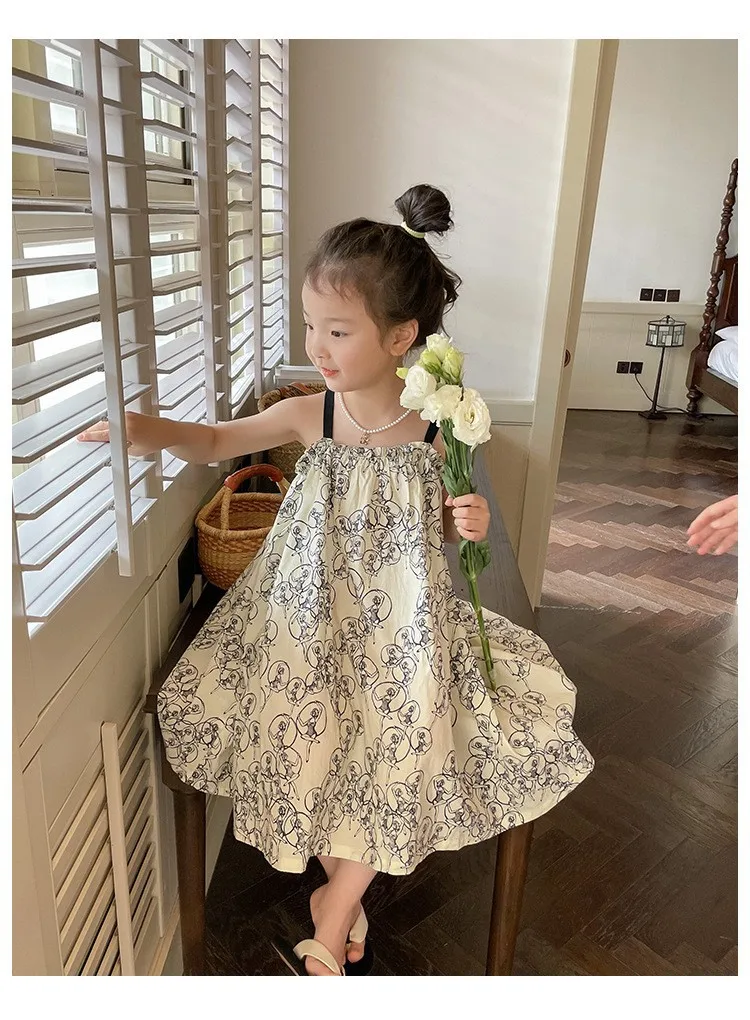 Children's Dress Korean Version Floral Girls Dress 2022 New Korean Version Sling Dress Fashion Western Casual Skirt
Children's Dress Korean Version Floral Girls Dress 2022 New Korean Version Sling Dress Fashion Western Casual Skirt