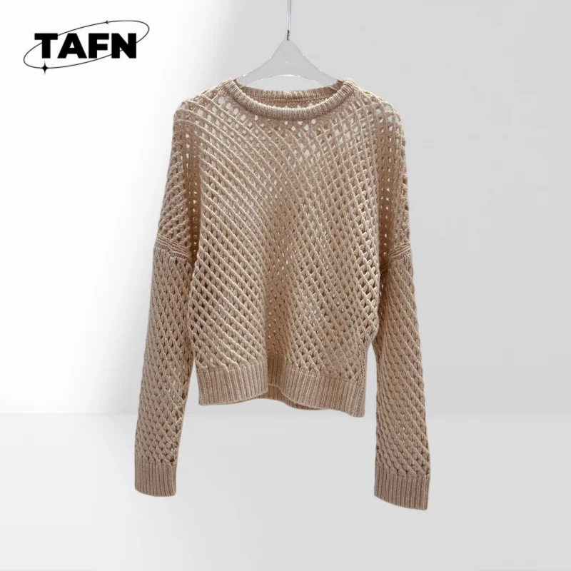 Soft & Warm Woolen Knit Sweater for Women, Versatile for Any Outfit Trendy Striped Knit Sweater for Women, Comfortable AH1606
Soft & Warm Woolen Knit Sweater for Women, Versatile for Any Outfit Trendy Striped Knit Sweater for Women, Comfortable AH1606