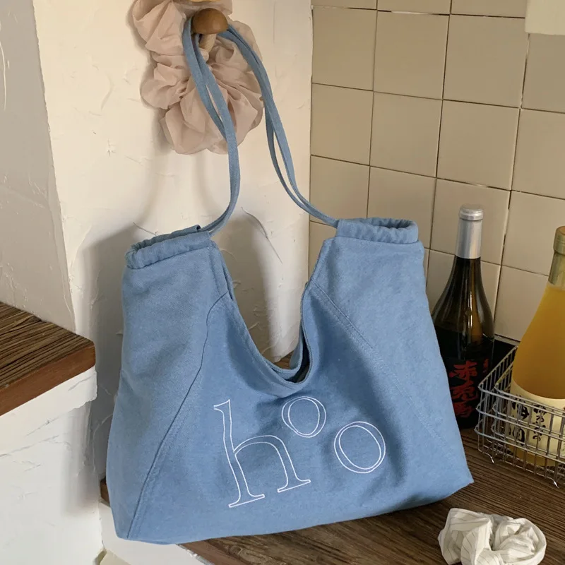 Korean Retro Denim Tote Bag Women's 2026 New Large-capacity Letter Woman Shoulder Bag High Quality Underarm Mommy Bag Handbags
Korean Retro Denim Tote Bag Women's 2026 New Large-capacity Letter Woman Shoulder Bag High Quality Underarm Mommy Bag Handbags