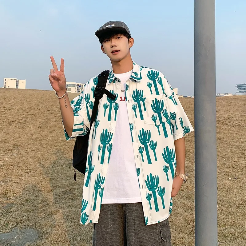 Men's New Lapel Flower Green Print T-shirt Hong Kong Style Summer Comfortable Holiday Style Fashion Wear Shirt
Men's New Lapel Flower Green Print T-shirt Hong Kong Style Summer Comfortable Holiday Style Fashion Wear Shirt