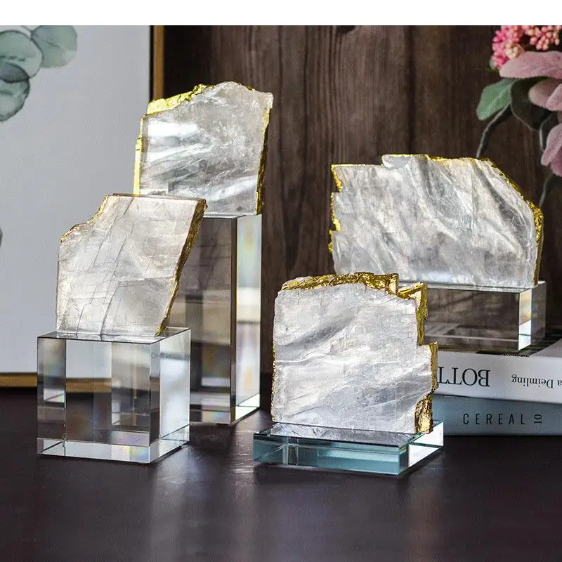 Minimalist Natural Crystal Ore Flower Crafts Ornaments Living Room Decoration Gold Plated Base Furnishings
Minimalist Natural Crystal Ore Flower Crafts Ornaments Living Room Decoration Gold Plated Base Furnishings