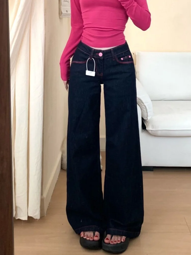 2026 Summer Y2K Style Pink Button Dark Blue Baggy Women's Jeans Pants For Woman Clothing Straight Casual Low Rise Denim Trousers
2026 Summer Y2K Style Pink Button Dark Blue Baggy Women's Jeans Pants For Woman Clothing Straight Casual Low Rise Denim Trousers