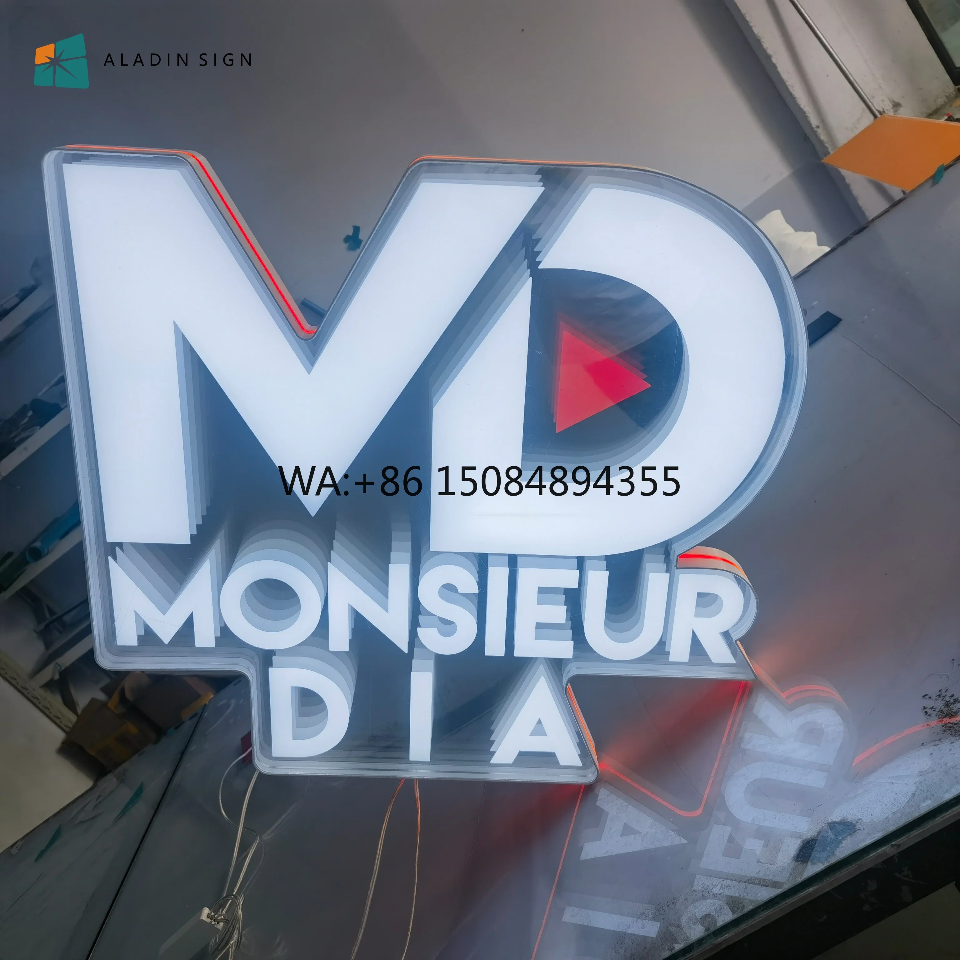 3D Printed Abyss Mirror Custom Remote Control Color Changing Environmentally Friendly and Durable Indoor Advertising Decoration
3D Printed Abyss Mirror Custom Remote Control Color Changing Environmentally Friendly and Durable Indoor Advertising Decoration