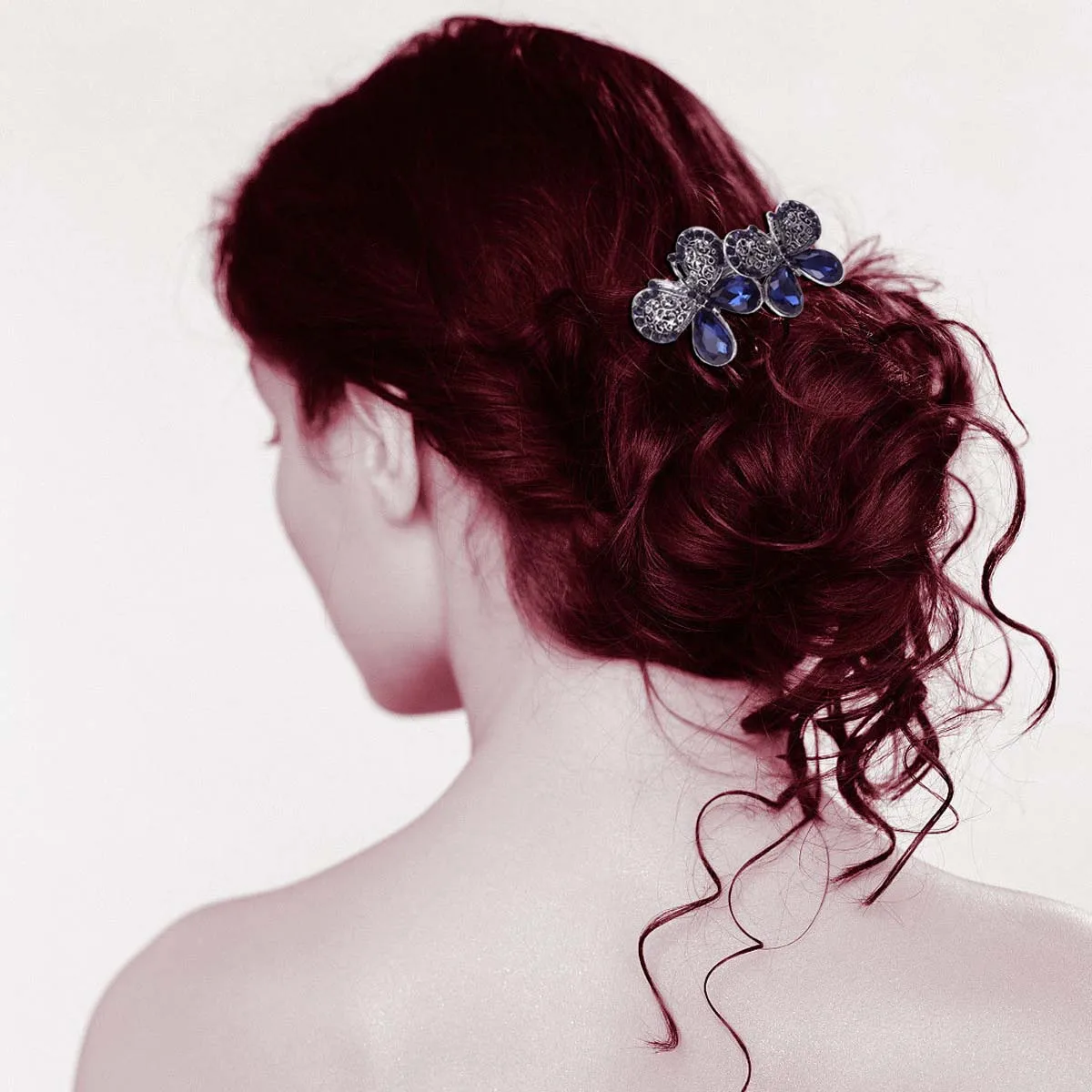 Rhinestone Hair Clips Elegant Butterfly Barrettes Crystal Hairpins for Special Occasions Formal Events Lightweight Strong
Rhinestone Hair Clips Elegant Butterfly Barrettes Crystal Hairpins for Special Occasions Formal Events Lightweight Strong