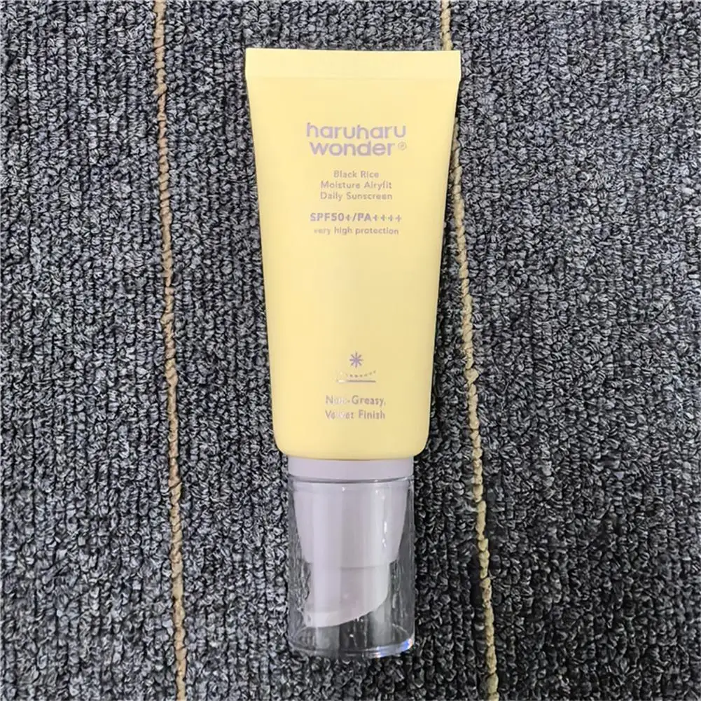 Black Rice Daily Sunscreen Very High Sun Protectlon Cream Moisturizing Long-lasting Non-Greasy Sunblock
Black Rice Daily Sunscreen Very High Sun Protectlon Cream Moisturizing Long-lasting Non-Greasy Sunblock