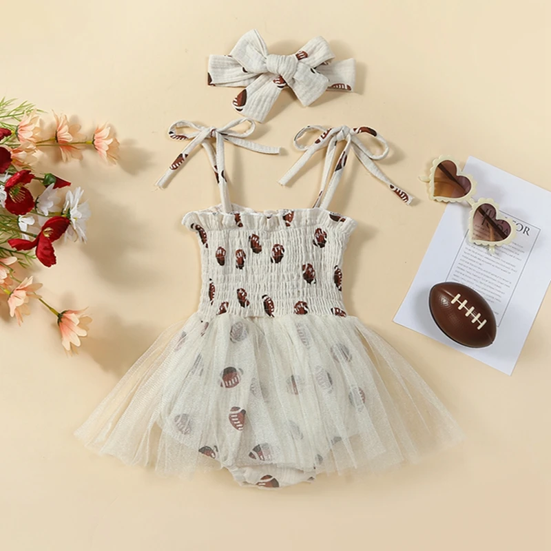 Adorable Baby Girl 2 Piece Set Floral Print Romper with Matching Headband Stylish Fashion Outfit for Infants
Adorable Baby Girl 2 Piece Set Floral Print Romper with Matching Headband Stylish Fashion Outfit for Infants