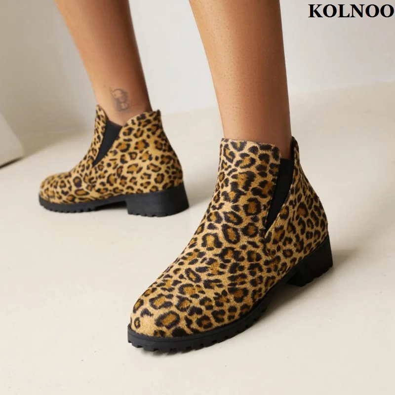 Kolnoo New Classic Ladies Block Heels Ankle Boots Work-style Large Size 35-46 Daily Wear Booties Six-colors Fashion Party Shoes
Kolnoo New Classic Ladies Block Heels Ankle Boots Work-style Large Size 35-46 Daily Wear Booties Six-colors Fashion Party Shoes
