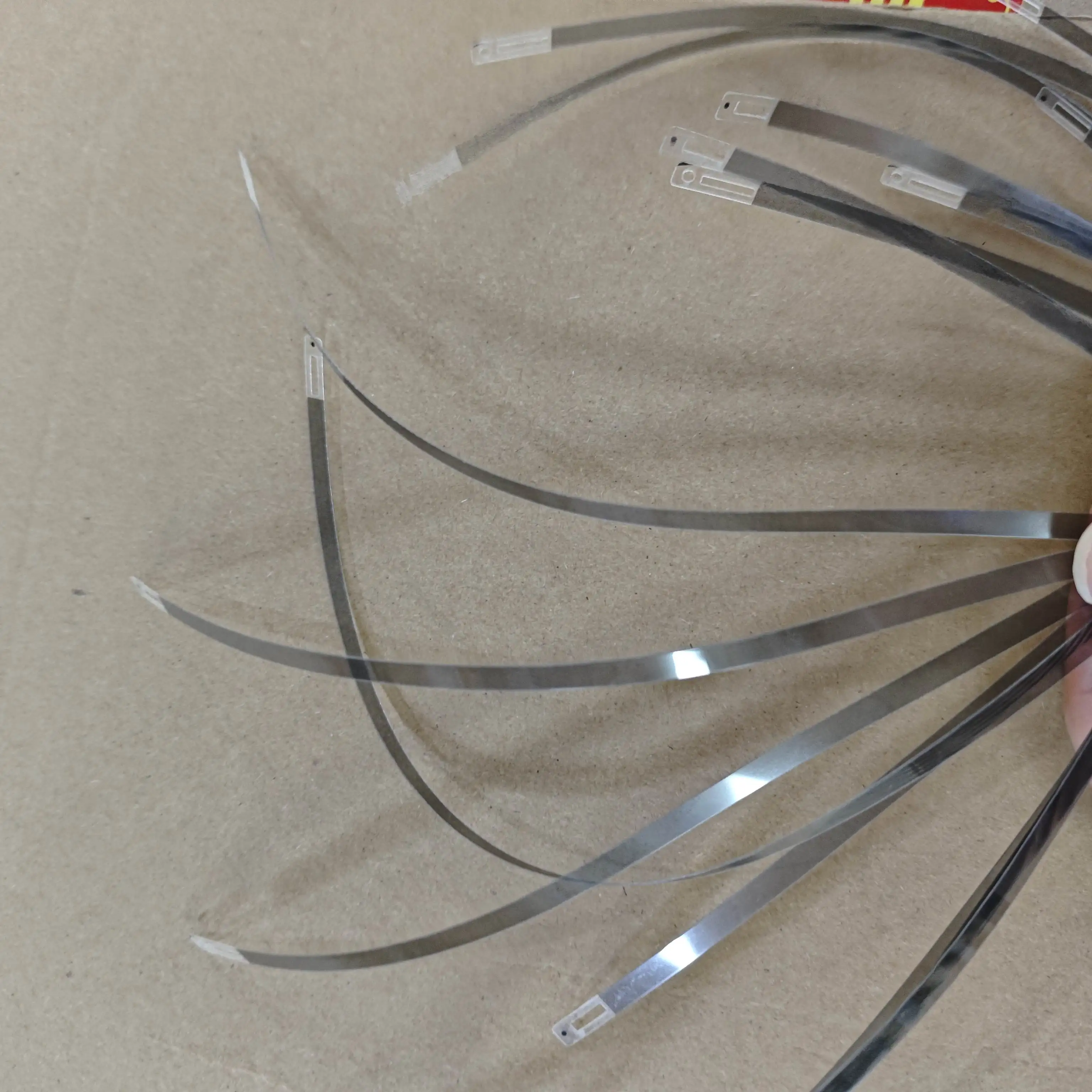 5pcs CR Scale Encoder Strip for EPSON L355 L220 L110 L120 L130 L132 L210 L222 L300 L310 L350 L362 L365 L366 455 456 550 555 L565
5pcs CR Scale Encoder Strip for EPSON L355 L220 L110 L120 L130 L132 L210 L222 L300 L310 L350 L362 L365 L366 455 456 550 555 L565