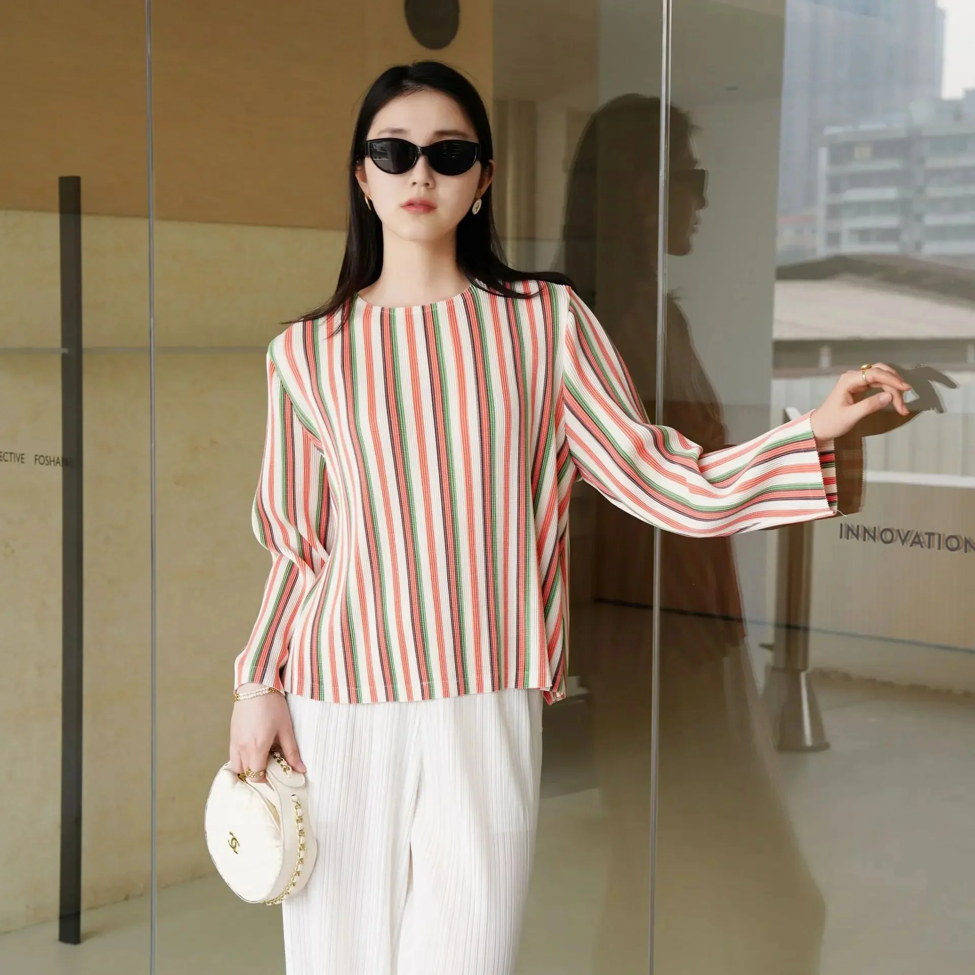 Женская блузка Miyake Pleated Fashion, свободная полосатая футболка с круглым вырезом и длинными рукавами с принтом
Женская блузка Miyake Pleated Fashion, свободная полосатая футболка с круглым вырезом и длинными рукавами с принтом