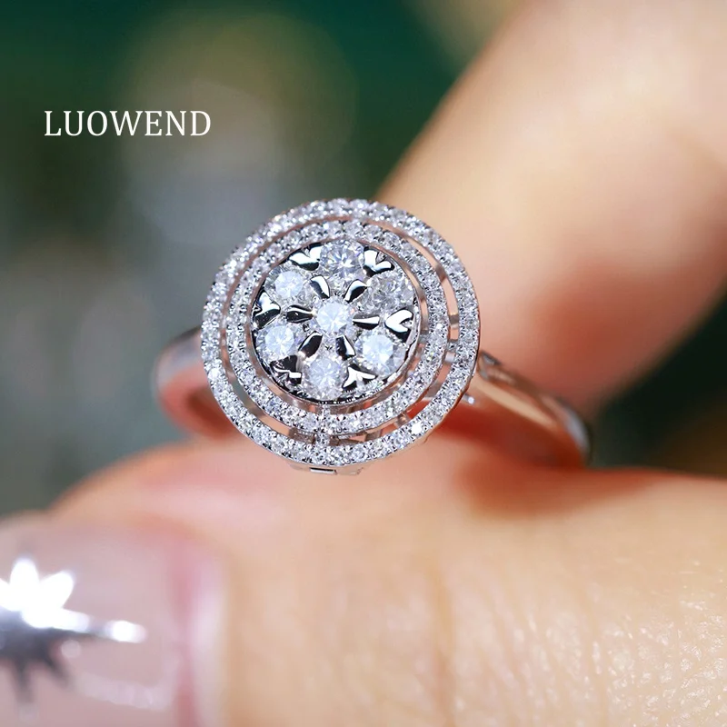 Кольца LUOWEND из 100% белого золота 18 карат, роскошные круглые кольца 0,55 карата с настоящим натуральным бриллиантом для женщин, ювелирные изделия для помолвки
Кольца LUOWEND из 100% белого золота 18 карат, роскошные круглые кольца 0,55 карата с настоящим натуральным бриллиантом для женщин, ювелирные изделия для помолвки