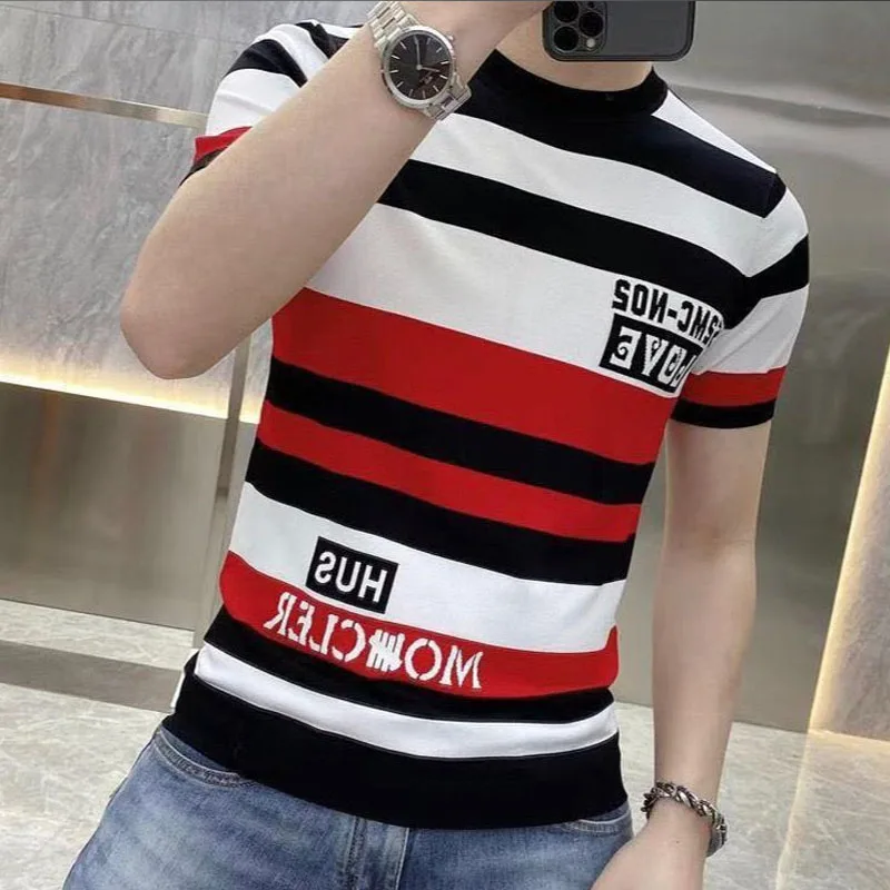 The Latest Summer Striped Short-sleeved Shirt for Men Korean Style Slim Fit Handsome Trendy Letter Half Sleeve T-shirt
The Latest Summer Striped Short-sleeved Shirt for Men Korean Style Slim Fit Handsome Trendy Letter Half Sleeve T-shirt