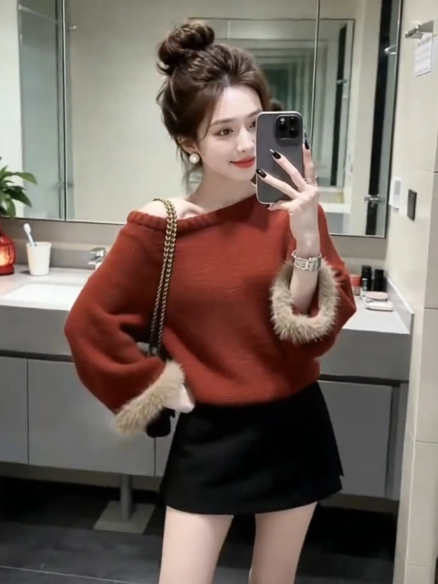 2026 Lazy Sle, свободный утягивающий вязаный свитер с открытыми длинными светами, женский дизайн, пушистый повседневный свитер на весну и осень...
2026 Lazy Sle, свободный утягивающий вязаный свитер с открытыми длинными светами, женский дизайн, пушистый повседневный свитер на весну и осень...