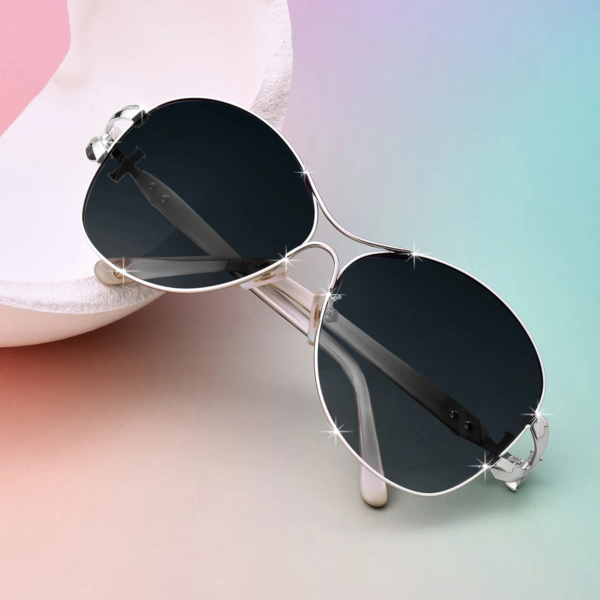 Trendy sunglasses for women Personality lunette soleil femme Tide fork metal decoration arrow очки солнечные женские uv400 lens
Trendy sunglasses for women Personality lunette soleil femme Tide fork metal decoration arrow очки солнечные женские uv400 lens