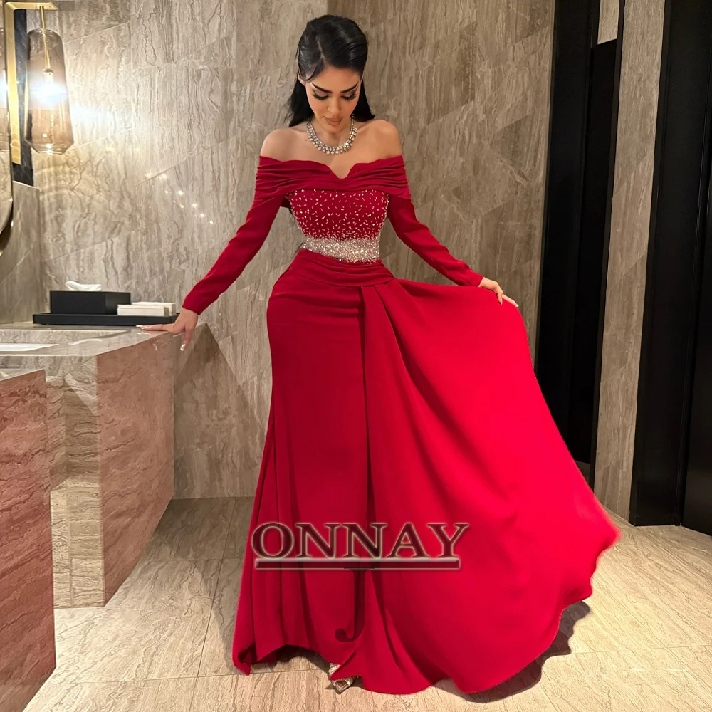 Customized Fashionable Mermaid Graduation Dresses Off The Shoulder Pleating Beadings Full Rhinestones Vestidos De Formatura Plus
Customized Fashionable Mermaid Graduation Dresses Off The Shoulder Pleating Beadings Full Rhinestones Vestidos De Formatura Plus