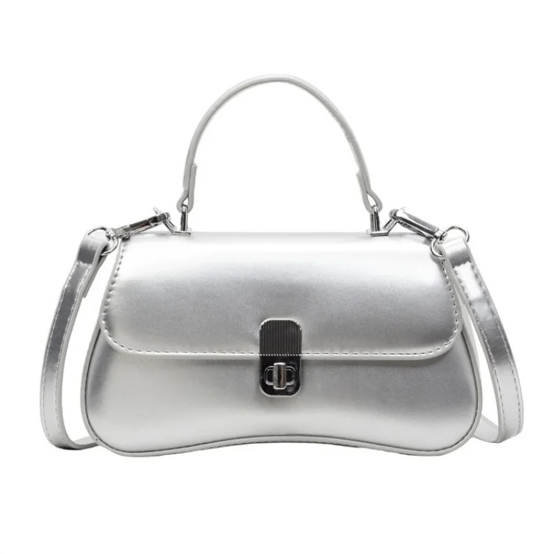 Ladies Messenger Bag Made Of Fine Leather Boasting Casual Simple Vintage And Paris Vintage Commuter Style
Ladies Messenger Bag Made Of Fine Leather Boasting Casual Simple Vintage And Paris Vintage Commuter Style
